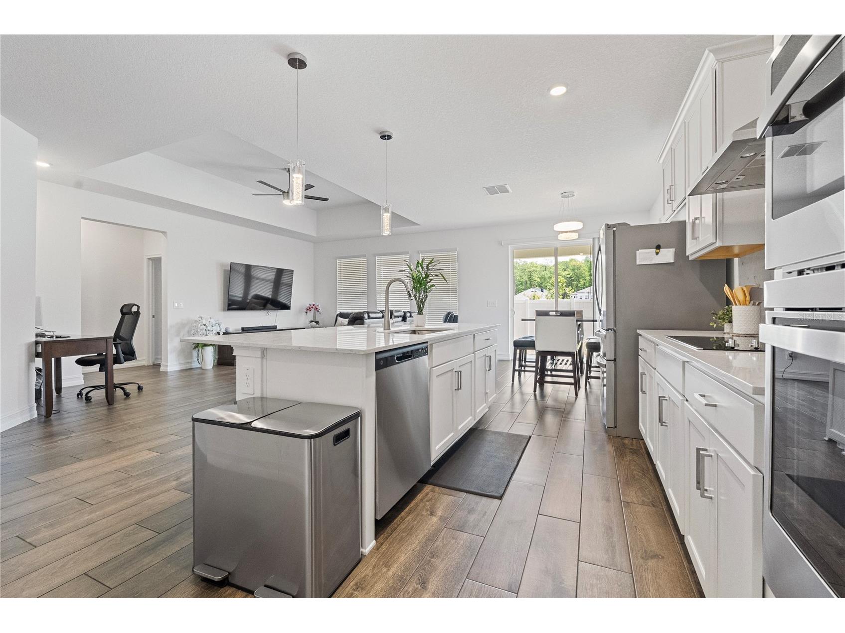 18331 Serene Lake Loop Lutz FL 33548 TB8455743 image12