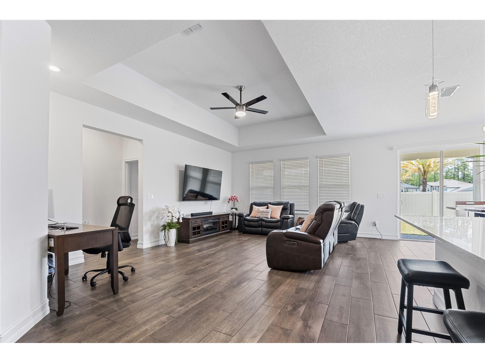 18331 Serene Lake Loop Lutz FL 33548 TB8455743 image13
