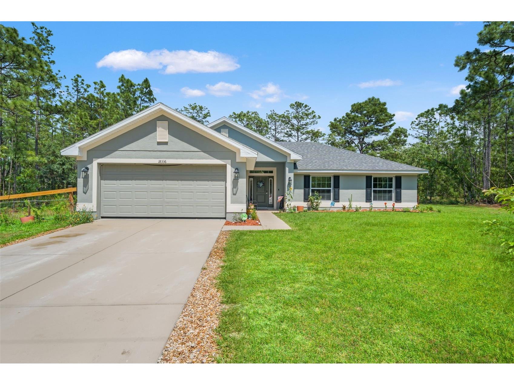18336 Macek Road Weeki Wachee FL 34614 W7885828 image1