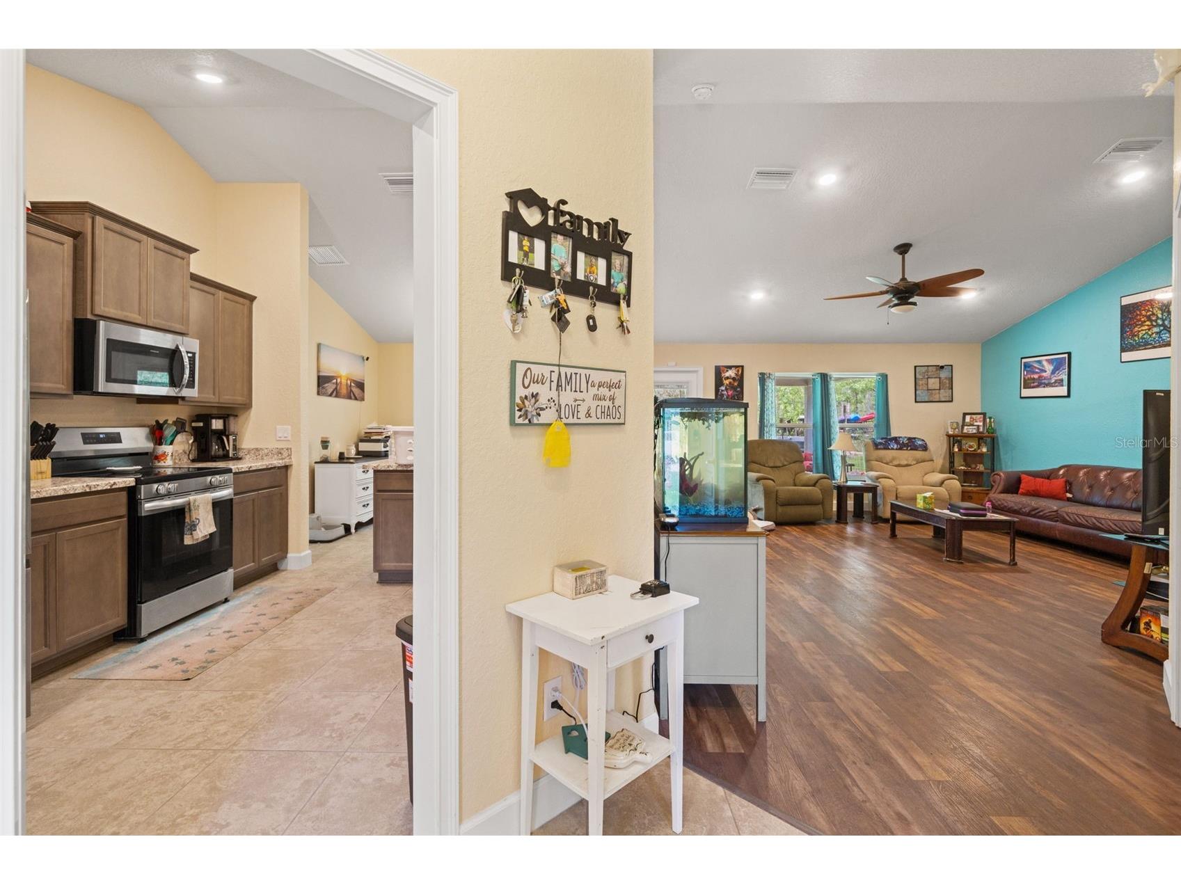 18336 Macek Road Weeki Wachee FL 34614 W7885828 image9