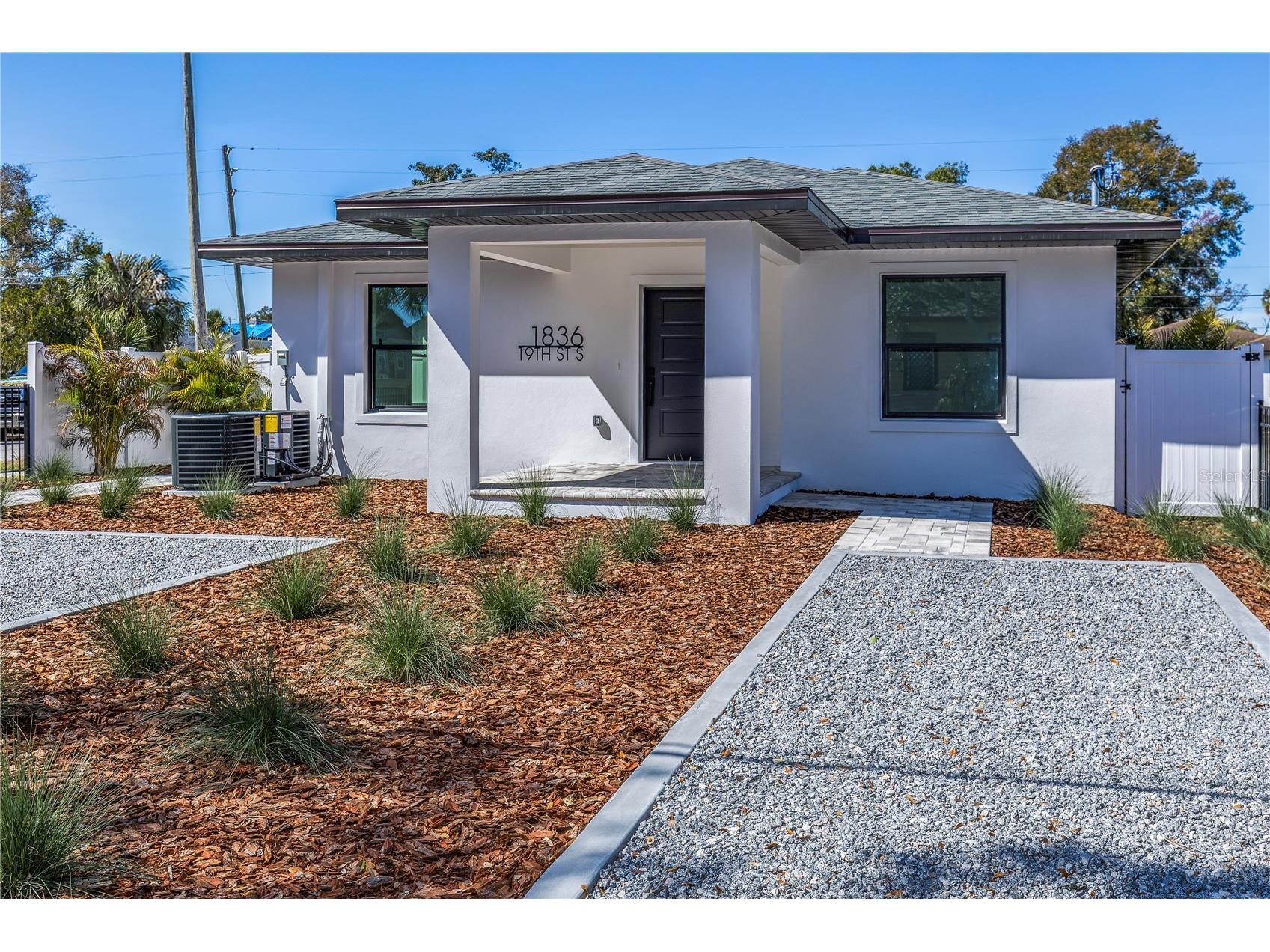 1834/1836 19th Street S Saint Petersburg FL 33712 TB8478942 image1