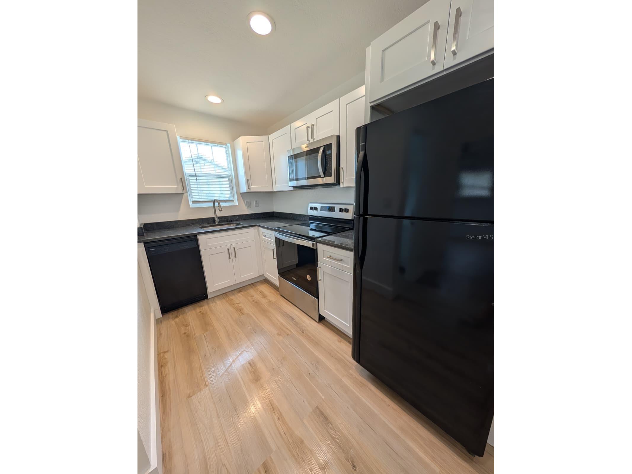 1834 28th Avenue N Saint Petersburg FL 33713 TB8516229 image3