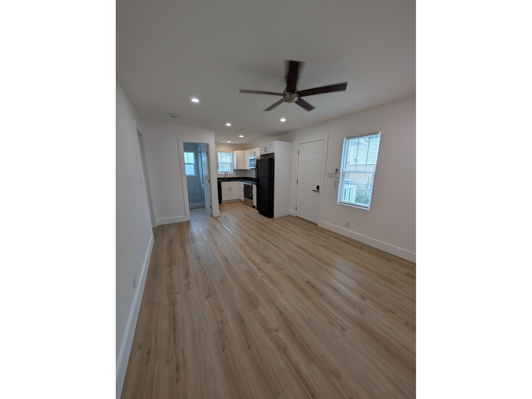 1834 28th Avenue N Saint Petersburg FL 33713 TB8516229 image4