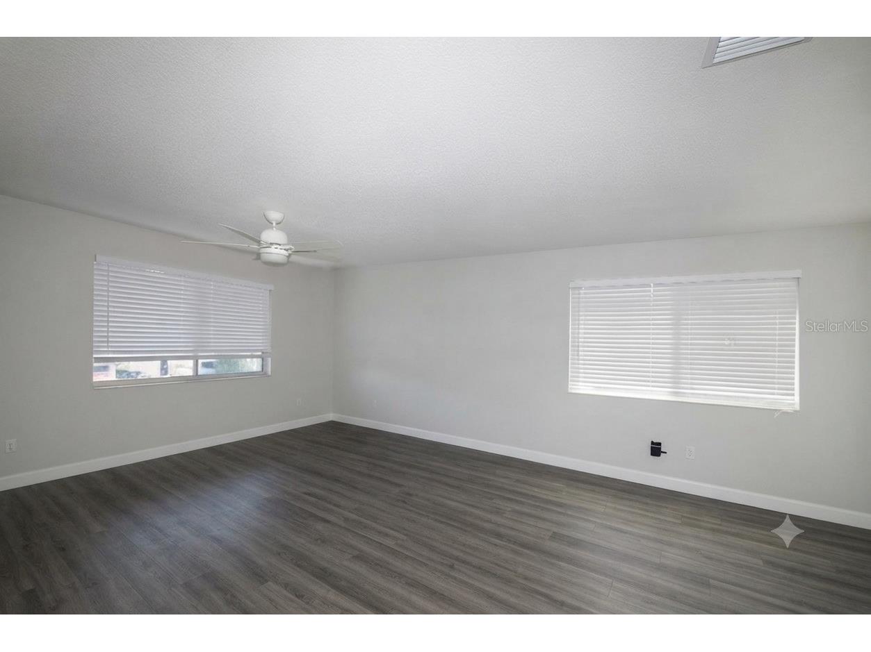1834 Bough Avenue #4 Clearwater FL 33760 A4700253 image2