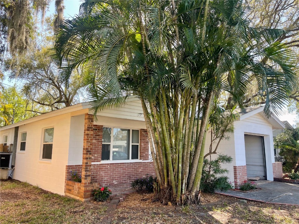 1834 Montana Avenue NE Saint Petersburg FL 33703 T3507348 image1