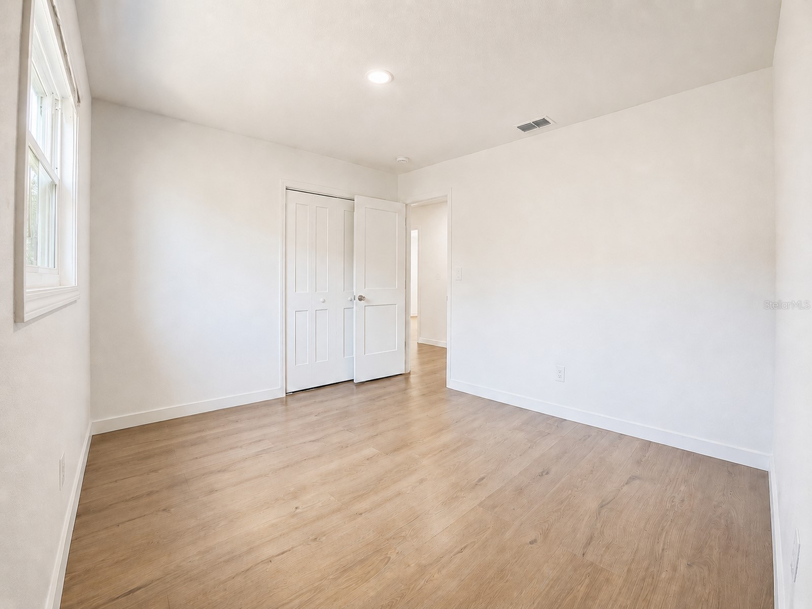 1834 New Hampshire Avenue NE Saint Petersburg FL 33703 TB8525889 image20