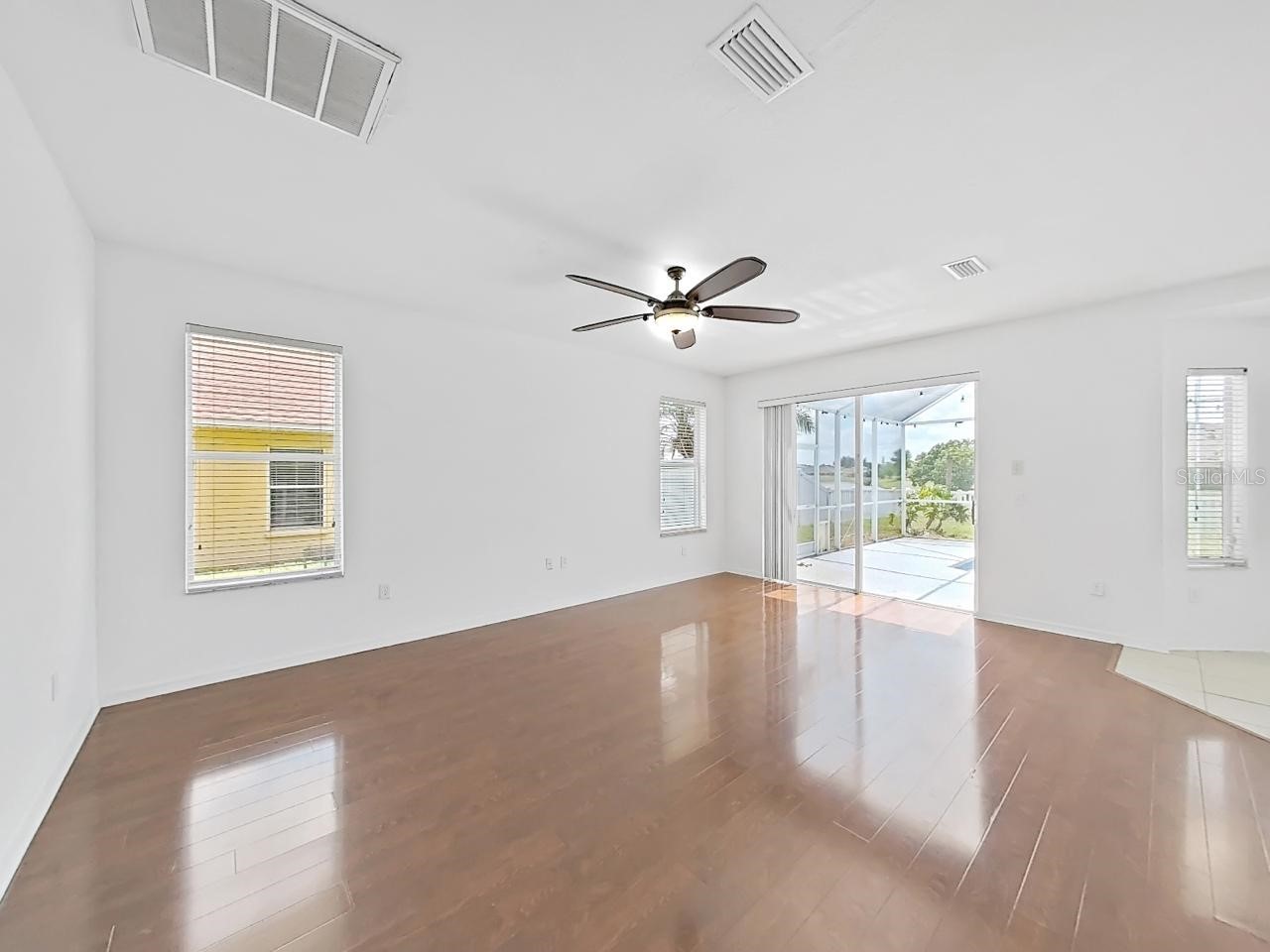 1834 Raven Glen Drive Ruskin FL 33570 TB8493766 image28