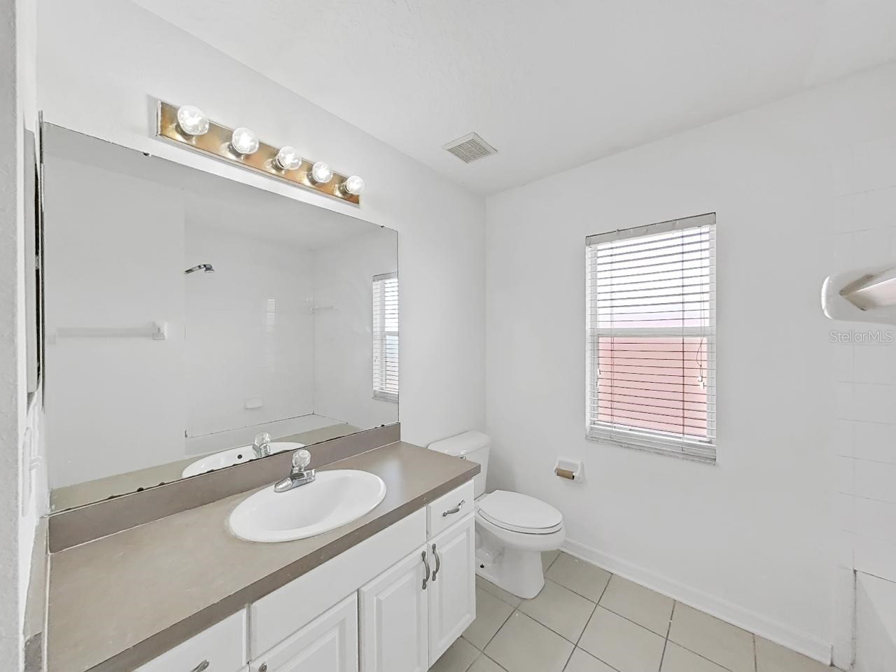 1834 Raven Glen Drive Ruskin FL 33570 TB8493766 image31