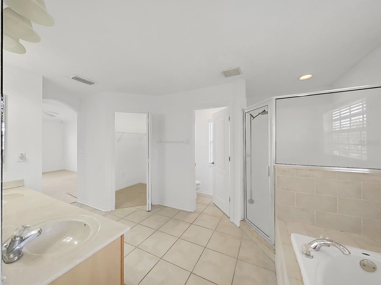 1834 Raven Glen Drive Ruskin FL 33570 TB8493766 image39