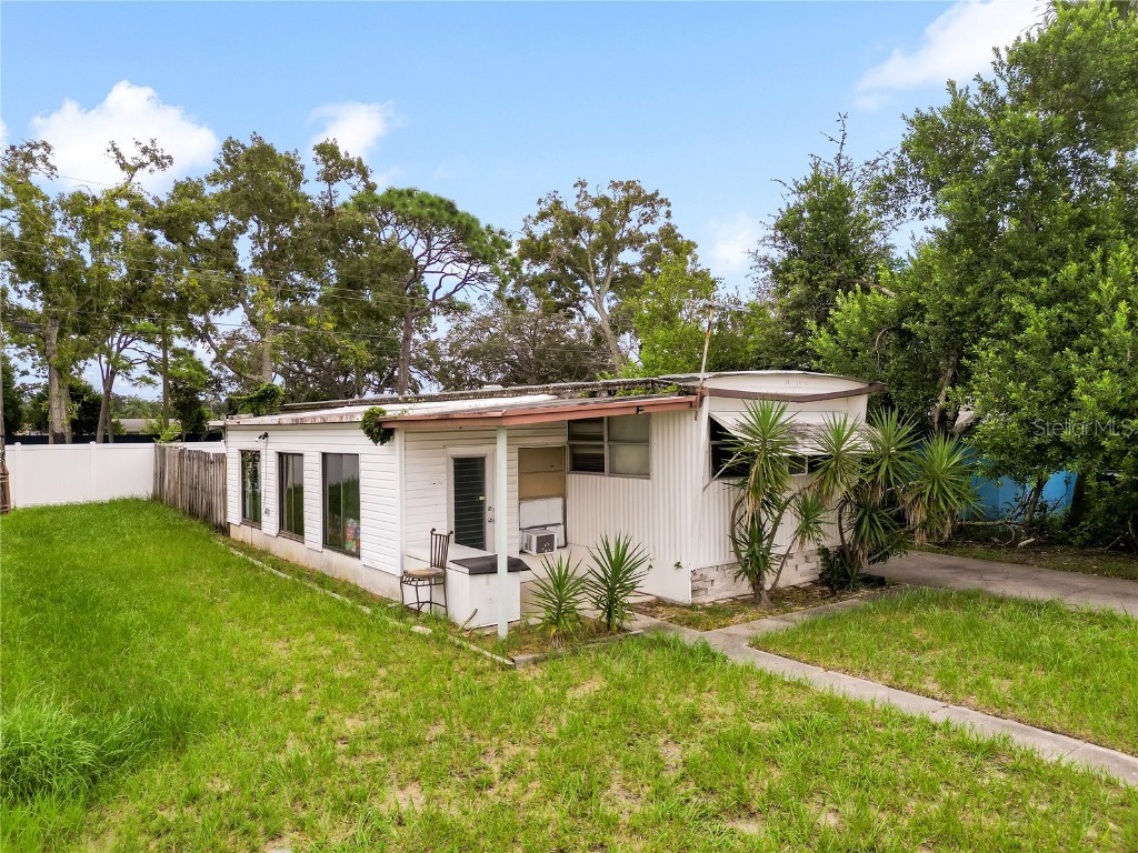 1834 Sparkle Lane Holiday FL 34690 J993471 image1