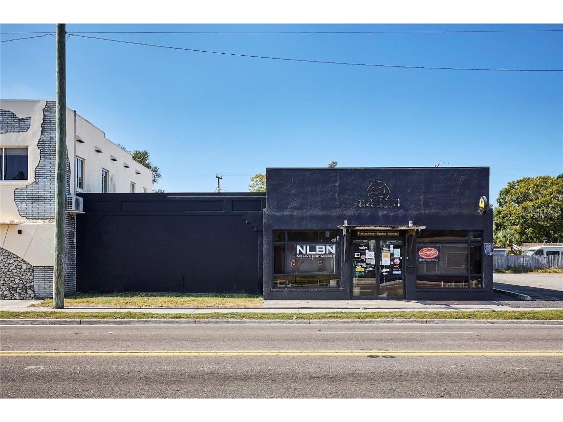 1834 Tamiami Trail Bradenton FL 34205 TB8450777 image1