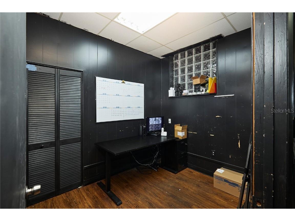 1834 Tamiami Trail Bradenton FL 34205 TB8450777 image21