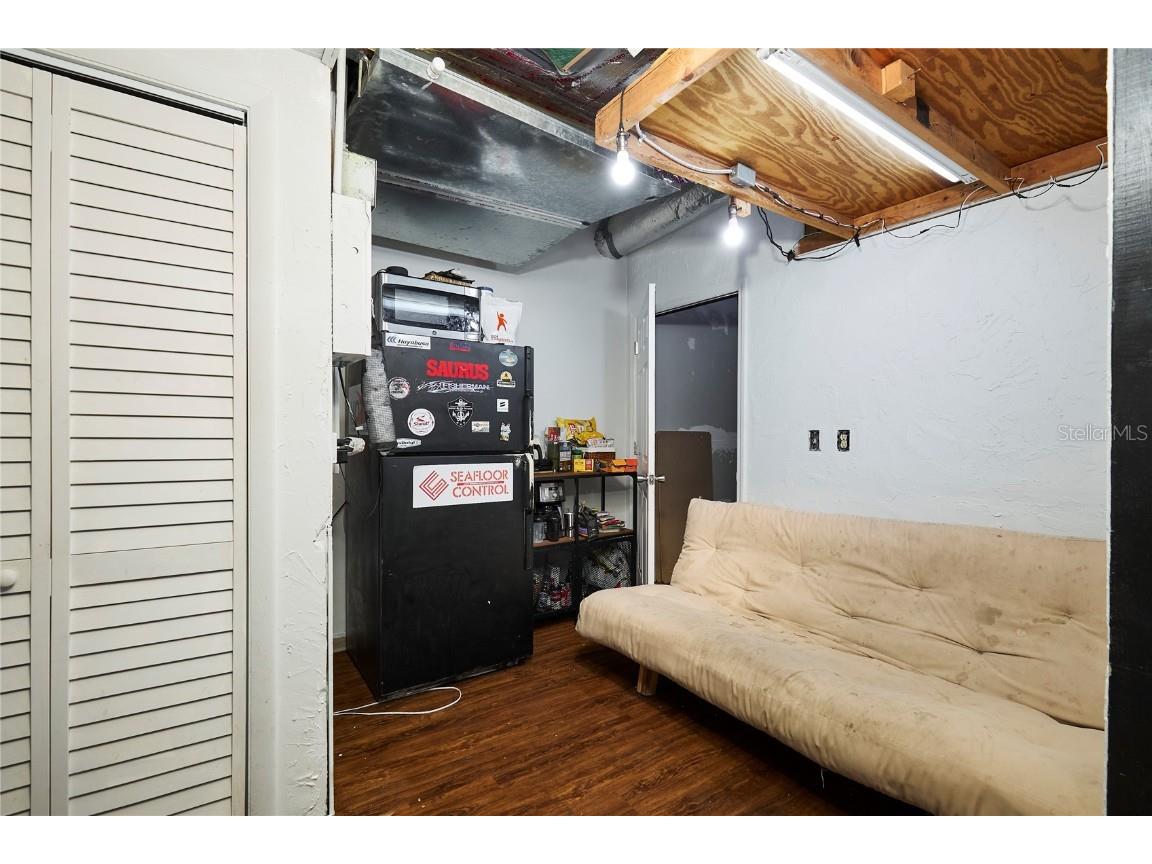 1834 Tamiami Trail Bradenton FL 34205 TB8450777 image25