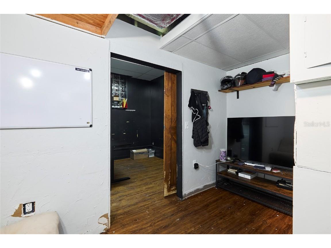 1834 Tamiami Trail Bradenton FL 34205 TB8450777 image27