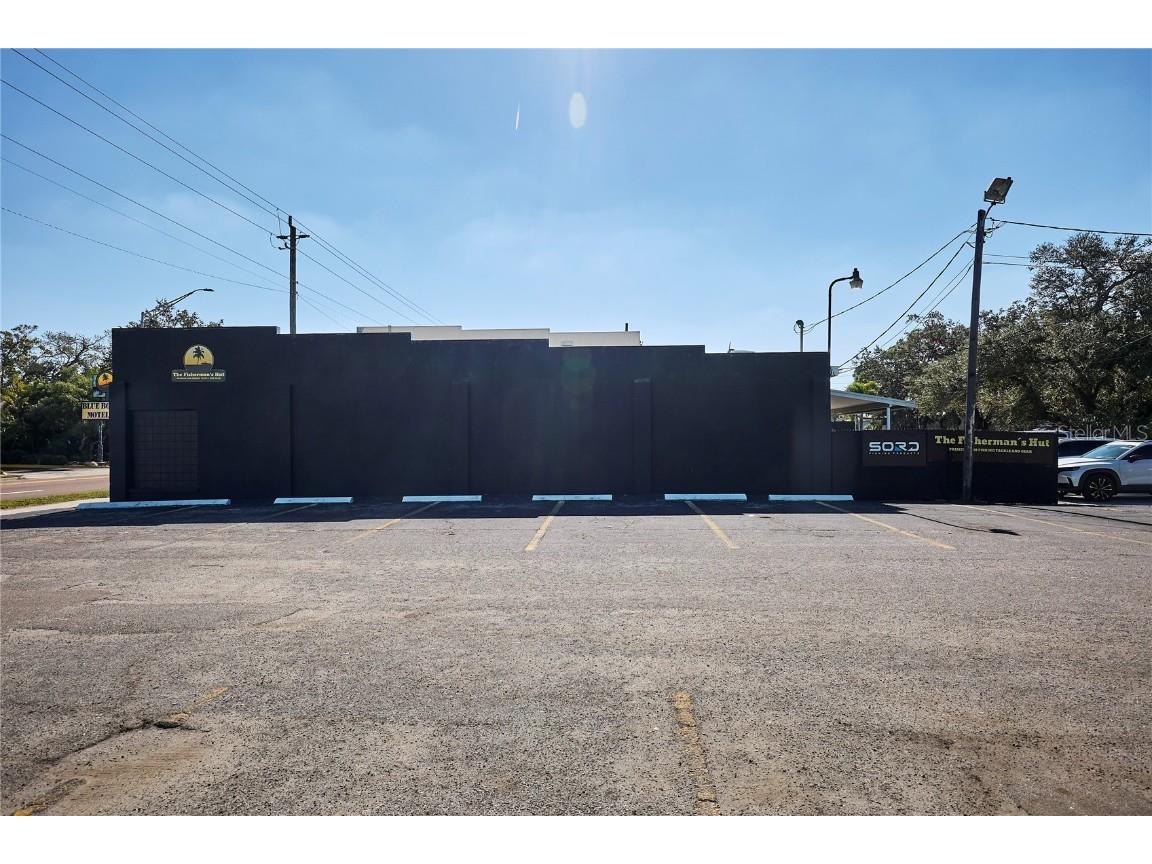 1834 Tamiami Trail Bradenton FL 34205 TB8450777 image3