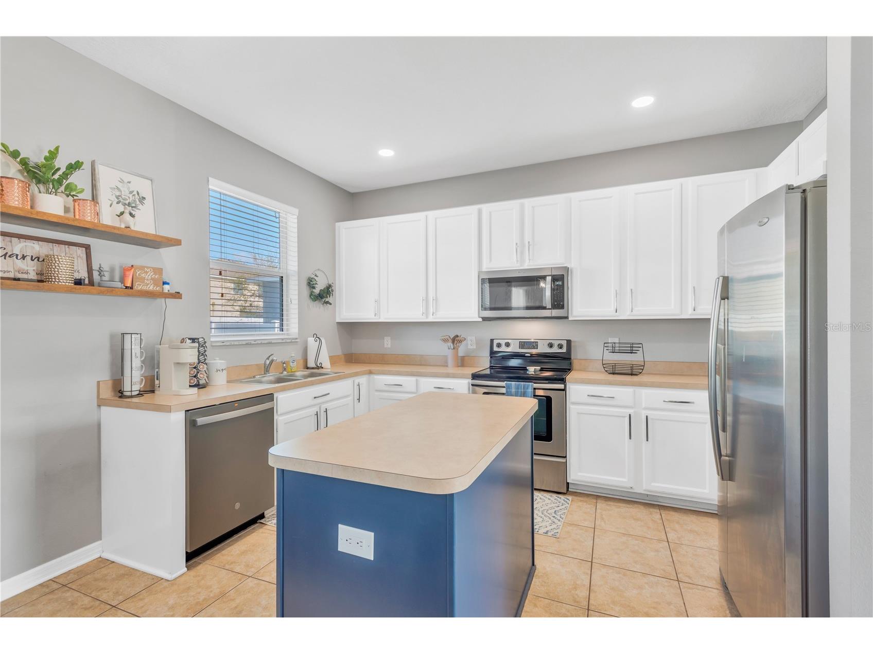 18345 Fish Loop Land O Lakes FL 34638 TB8460014 image11