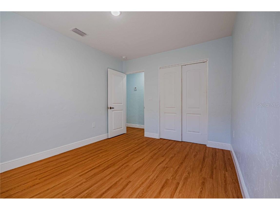 1835 15th Avenue S Saint Petersburg FL 33712 TB8448793 image13