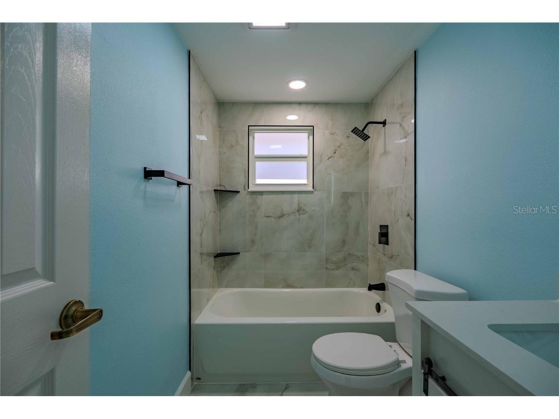 1835 15th Avenue S Saint Petersburg FL 33712 TB8448793 image15