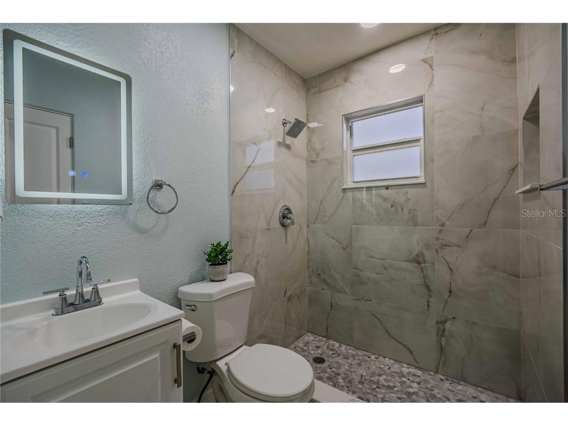 1835 15th Avenue S Saint Petersburg FL 33712 TB8448793 image26