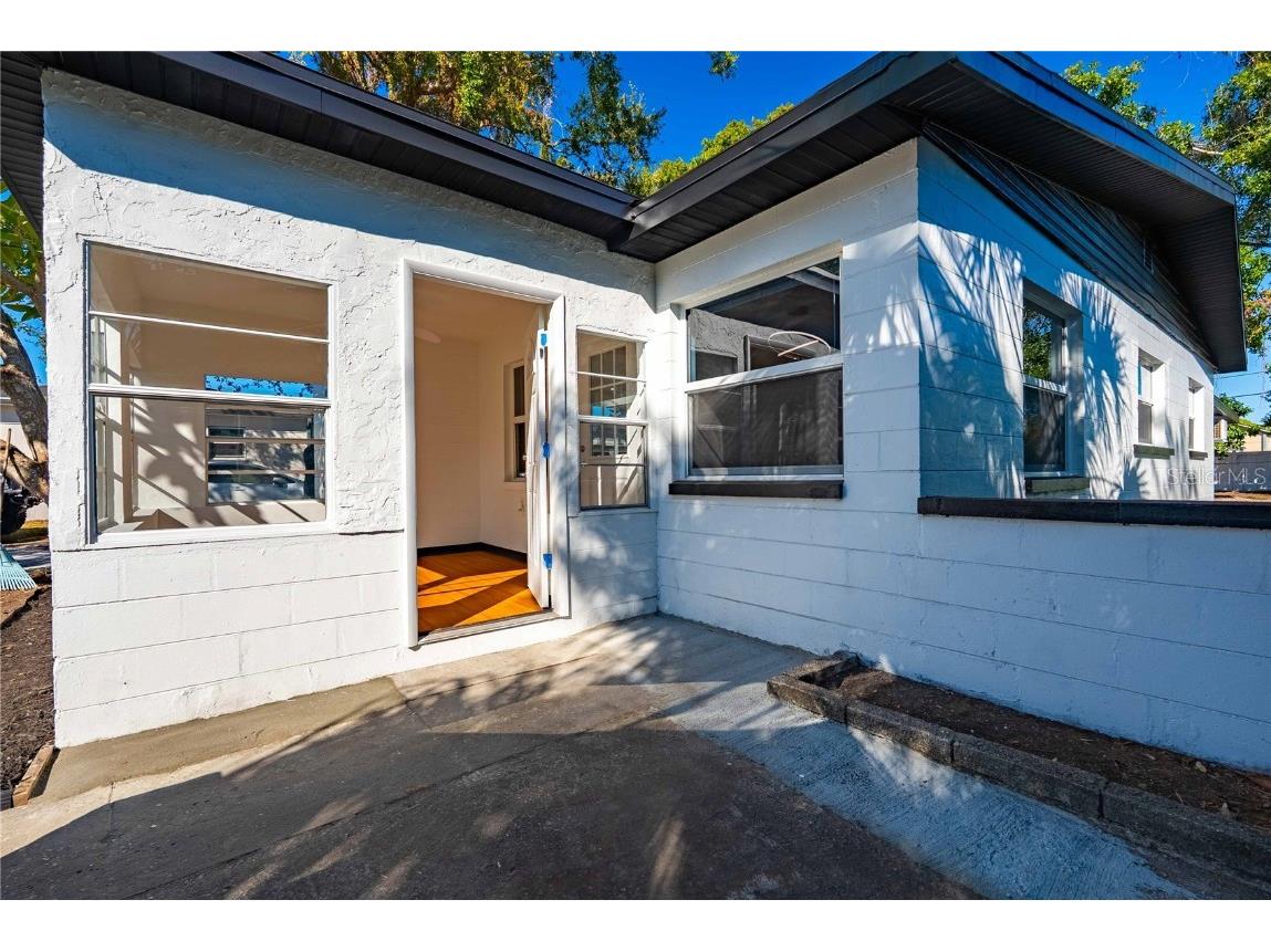 1835 15th Avenue S Saint Petersburg FL 33712 TB8448793 image3