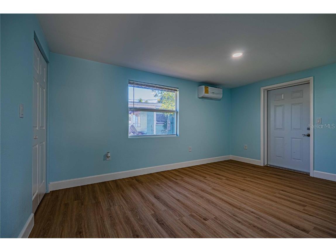 1835 15th Avenue S Saint Petersburg FL 33712 TB8448793 image30