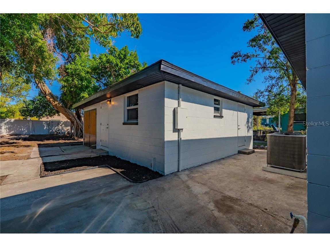 1835 15th Avenue S Saint Petersburg FL 33712 TB8448793 image33