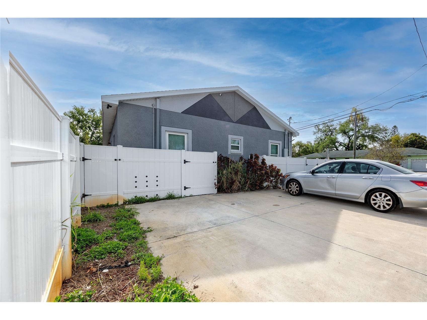 1835 16th Street S Saint Petersburg FL 33705 TB8493145 image42