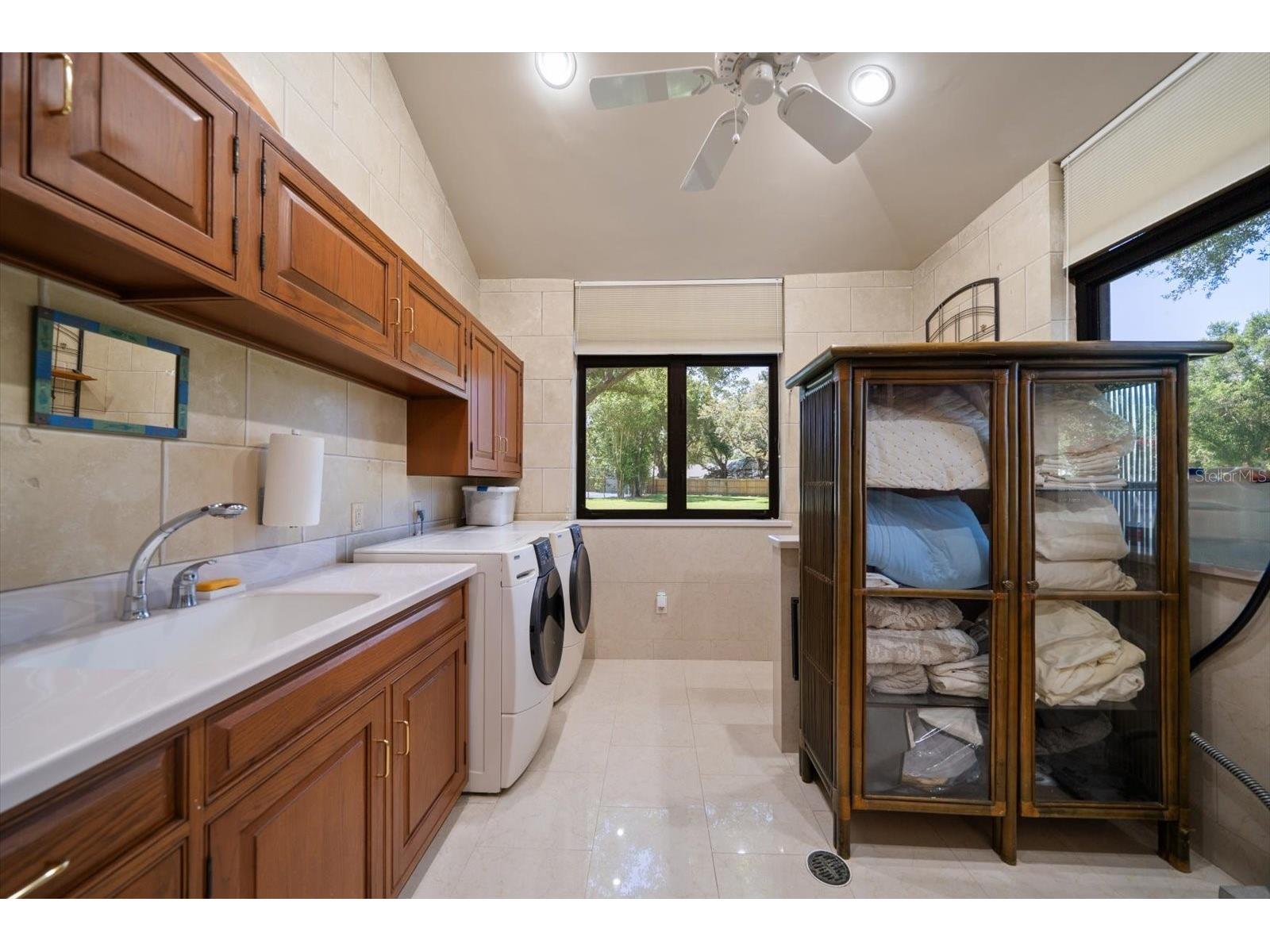 1835 Alicia Way Clearwater FL 33764 TB8402218 image41