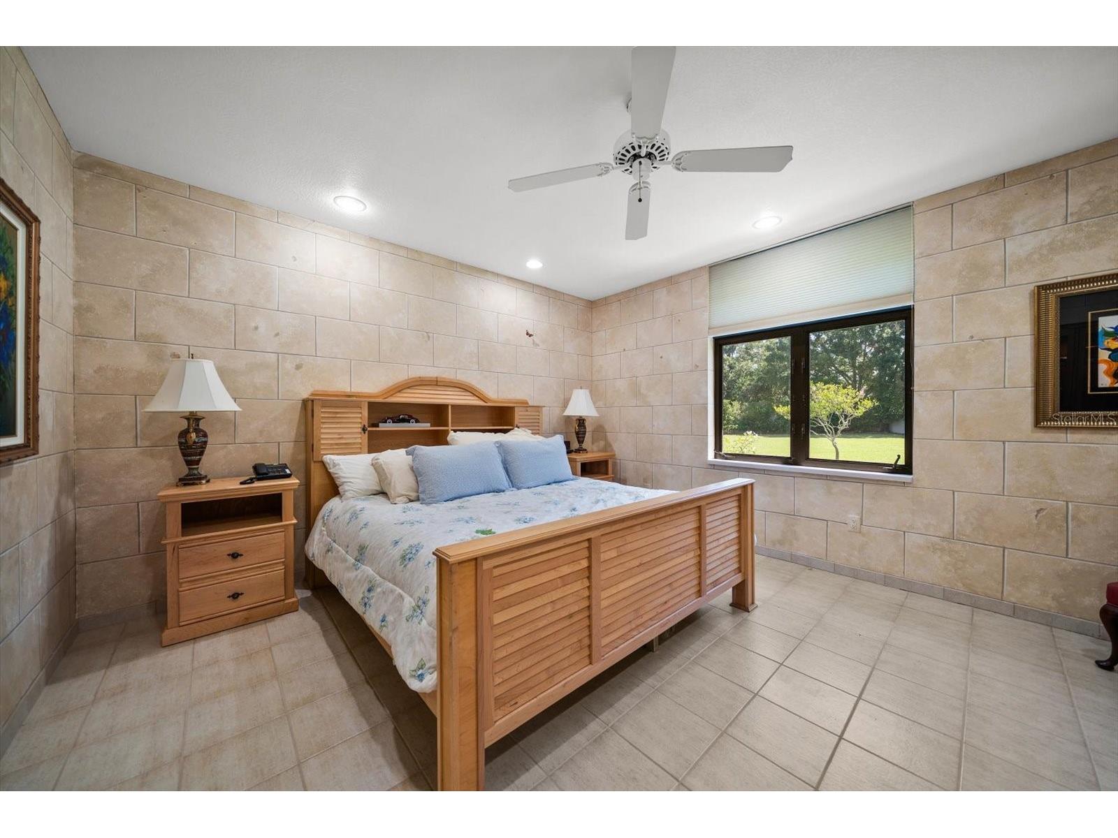 1835 Alicia Way Clearwater FL 33764 TB8402218 image47