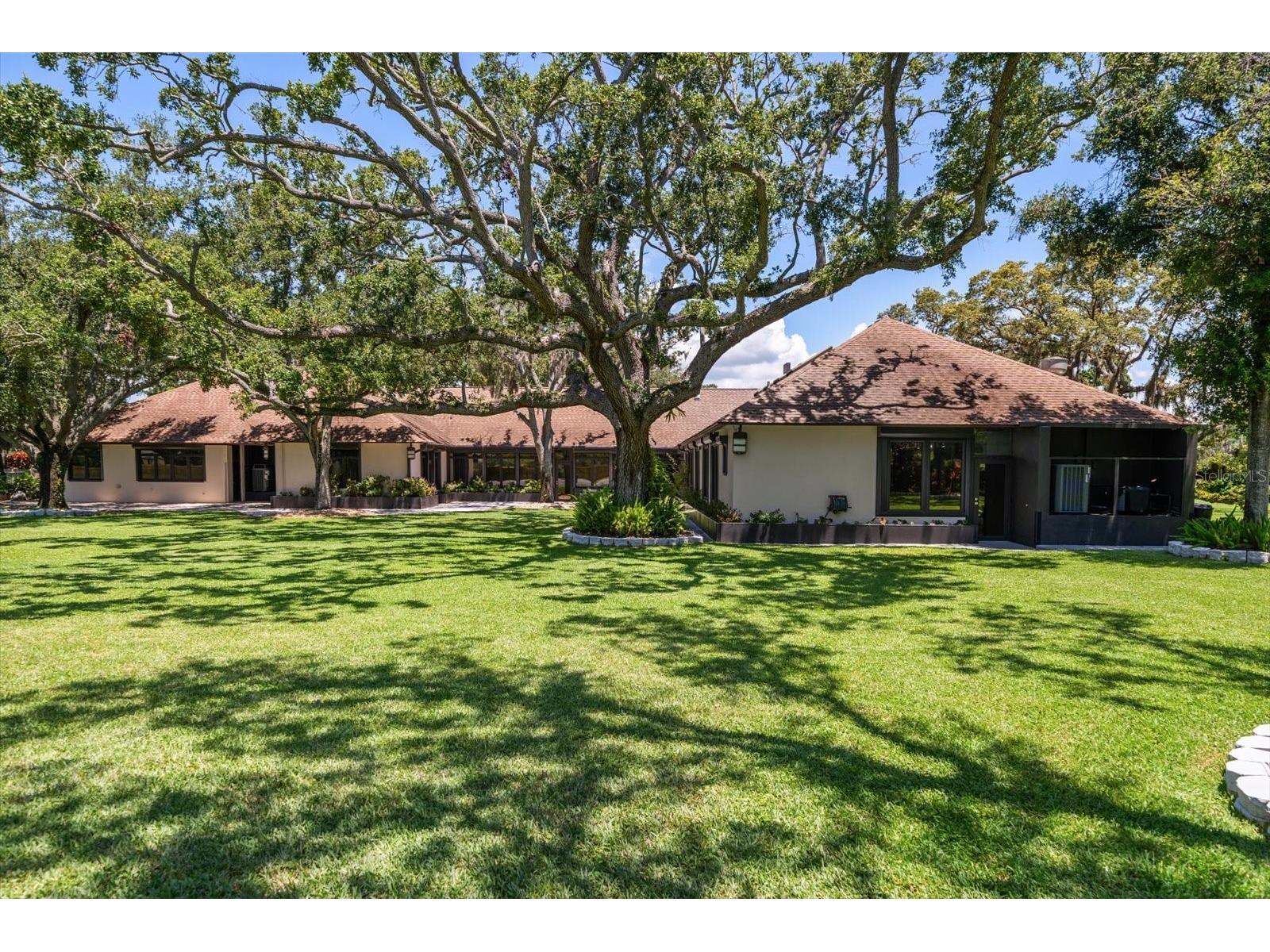 1835 Alicia Way Clearwater FL 33764 TB8402218 image72