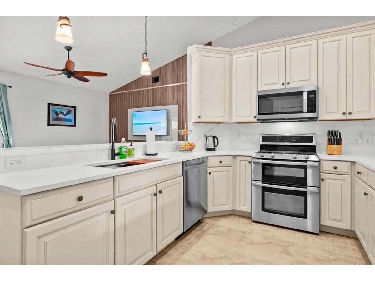 1835 Bobcat Trail North Port FL 34288 C7527846 image33