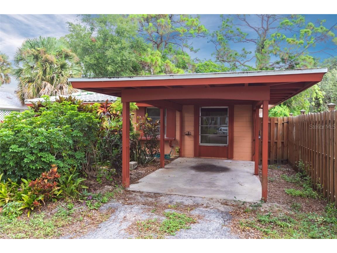 1835 Joyce Street Sarasota FL 34231 A4586284 image1