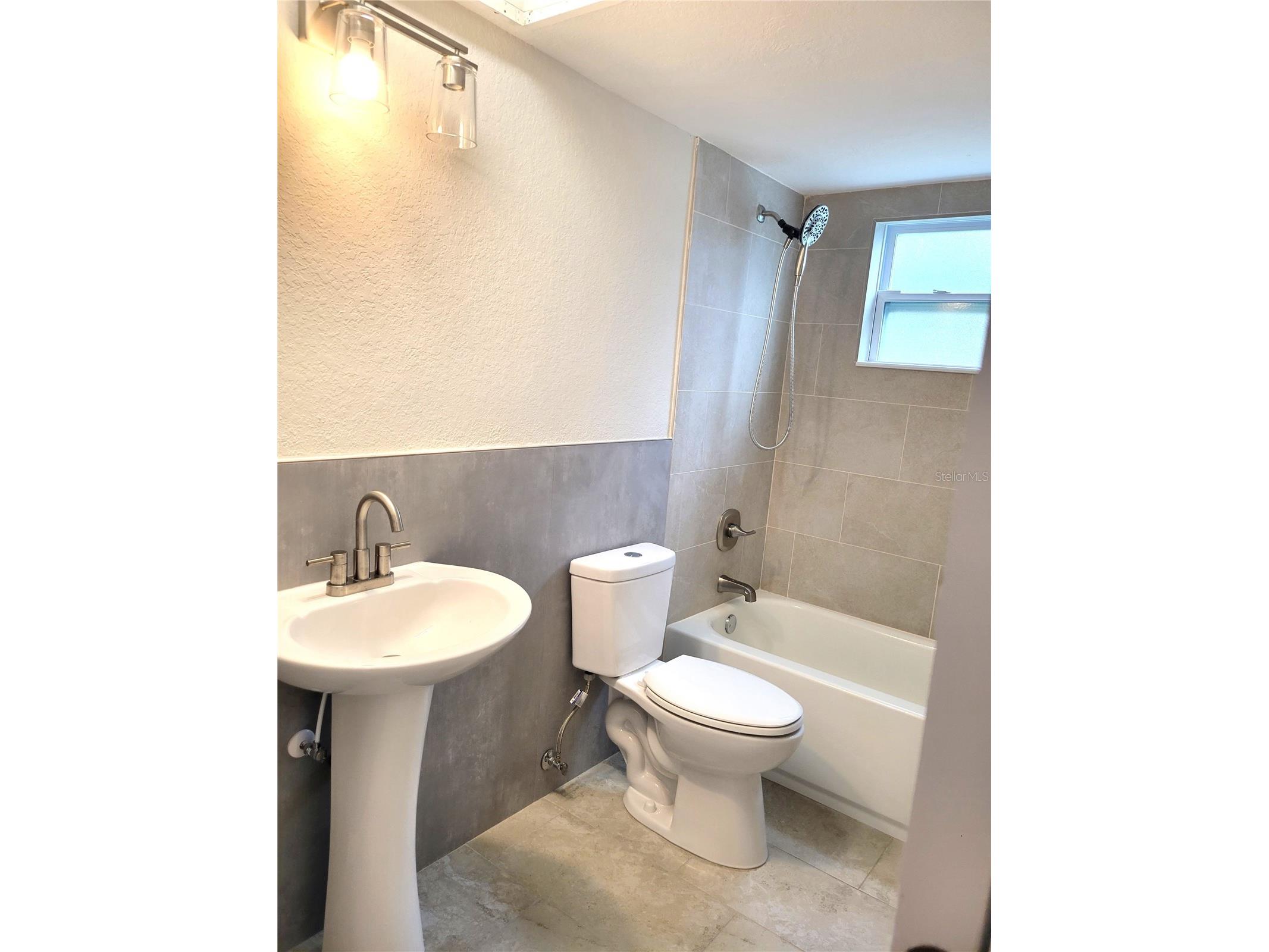 1835 Maryland Avenue NE Saint Petersburg FL 33703 TB8513615 image16