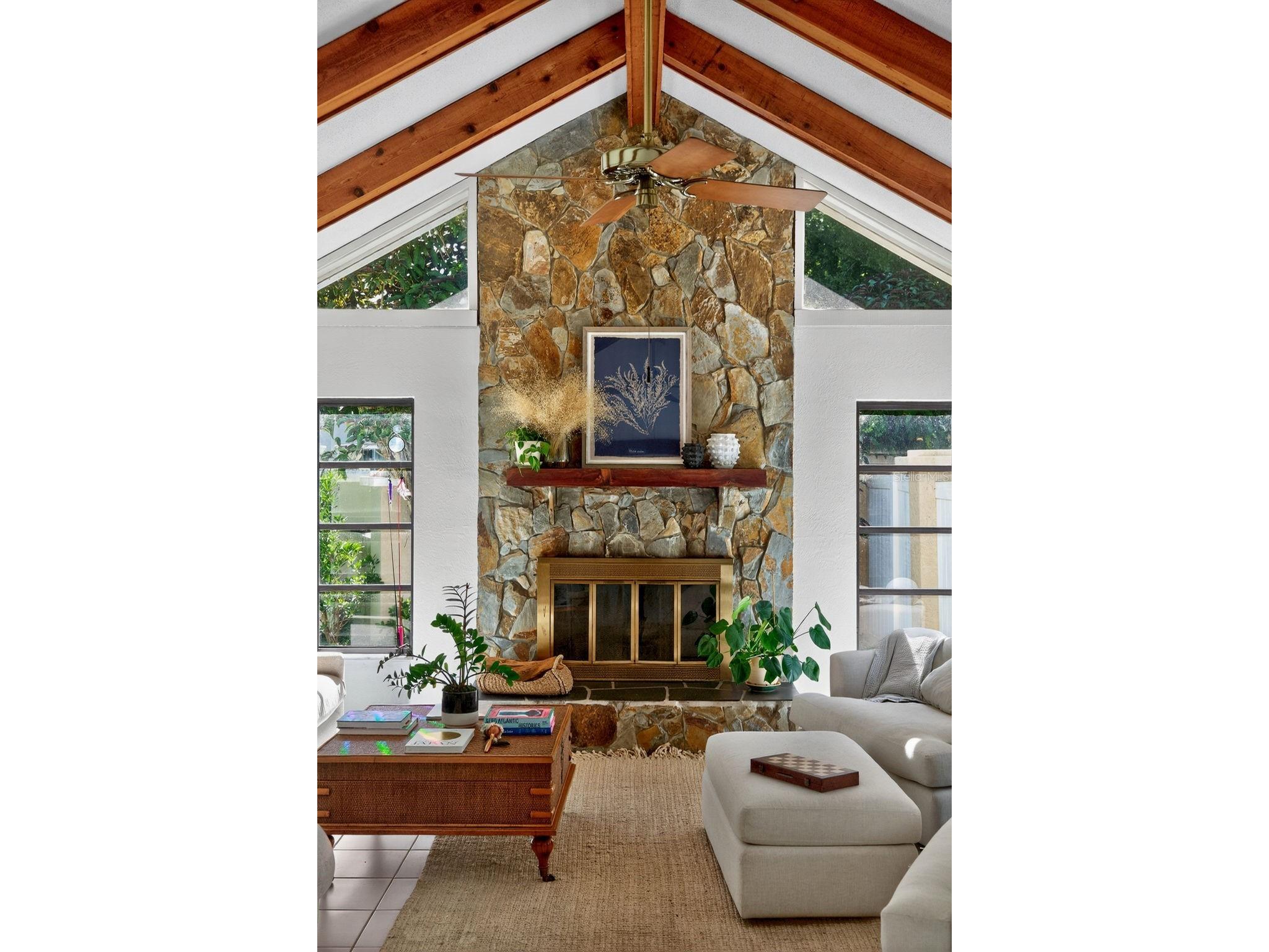 1835 Serpentine Drive S Saint Petersburg FL 33712 TB8487822 image17