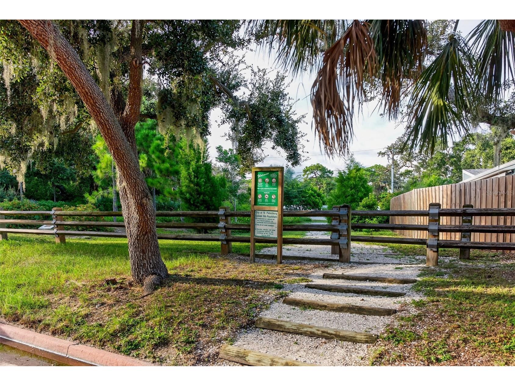 1835 Serpentine Drive S Saint Petersburg FL 33712 TB8487822 image67