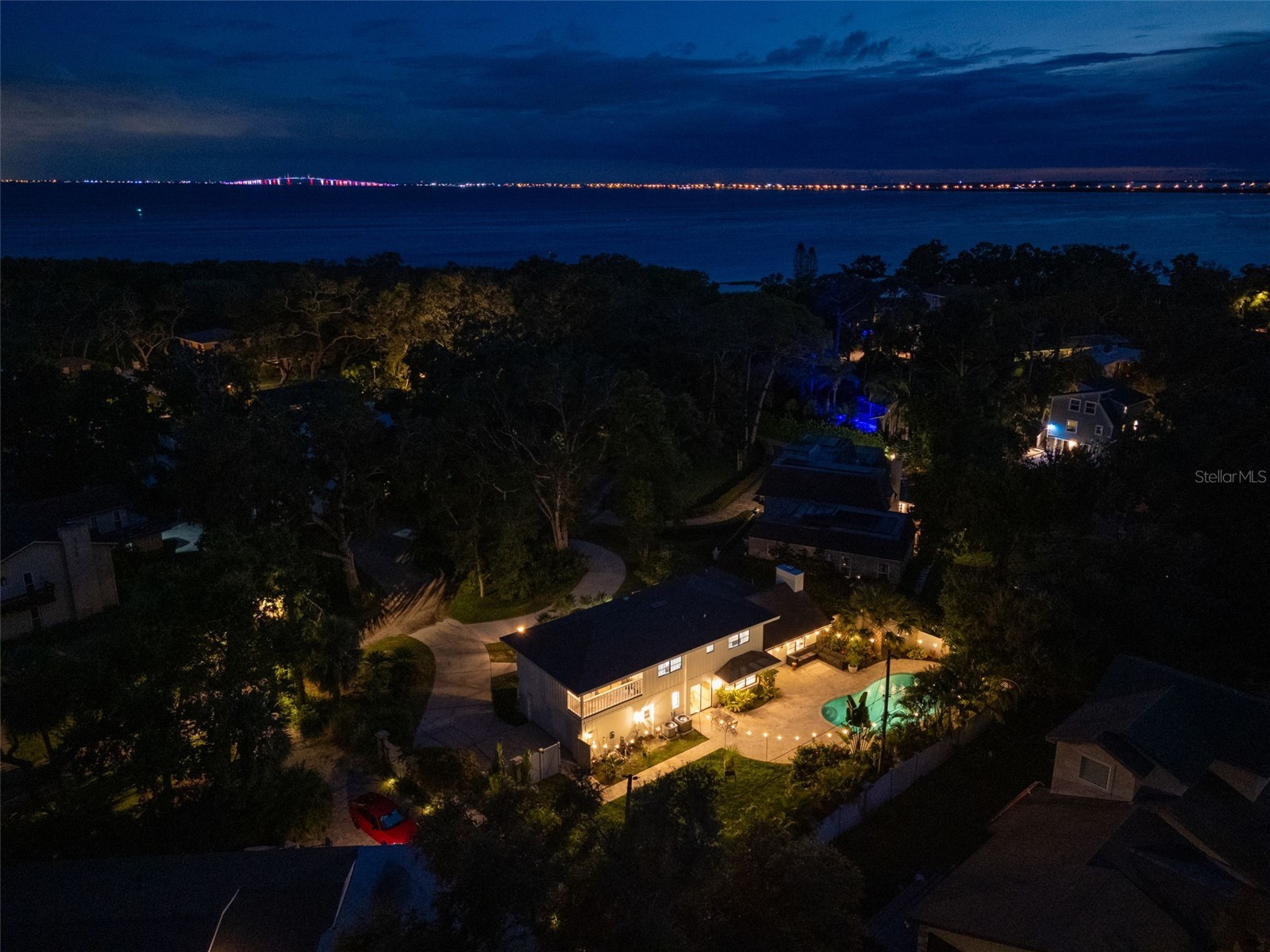 1835 Serpentine Drive S Saint Petersburg FL 33712 TB8487822 image7