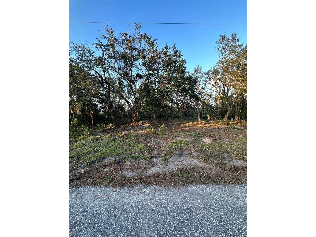 18350 Gypsy Avenue Port Charlotte FL 33954 C7467117 image1