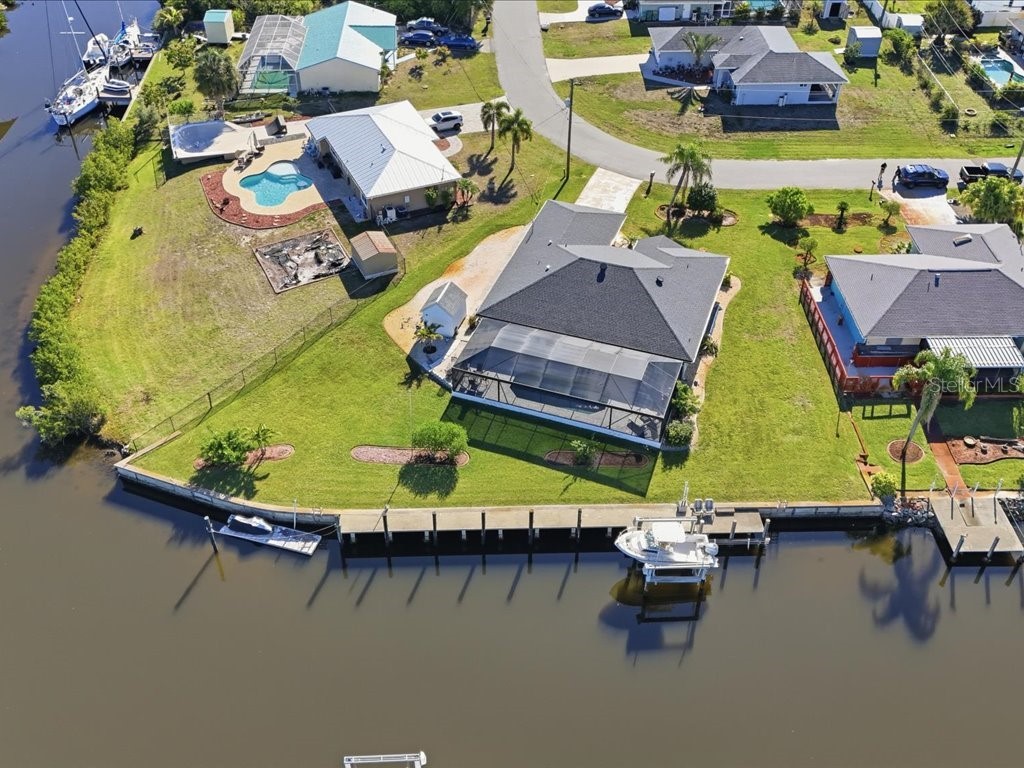 18350 Van Nuys Circle Port Charlotte FL 33948 - MELBOURNE WAERWAY C7523837 image1