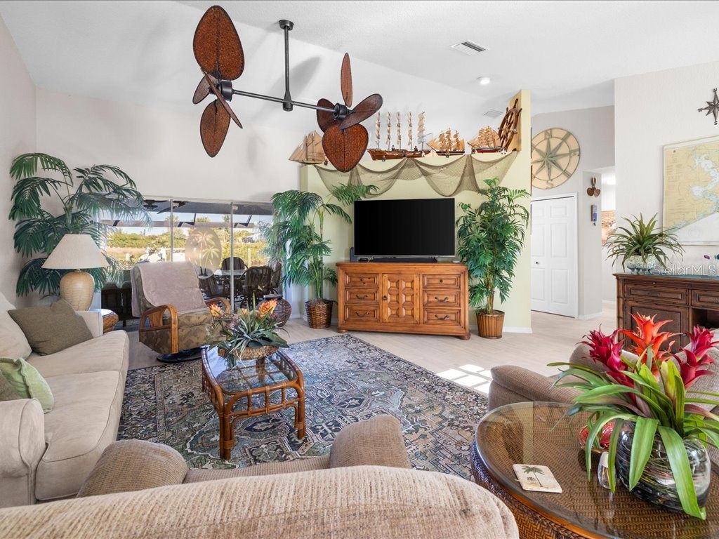 18350 Van Nuys Circle Port Charlotte FL 33948 - MELBOURNE WAERWAY C7523837 image5