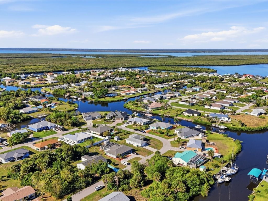 18350 Van Nuys Circle Port Charlotte FL 33948 - MELBOURNE WAERWAY C7523837 image50