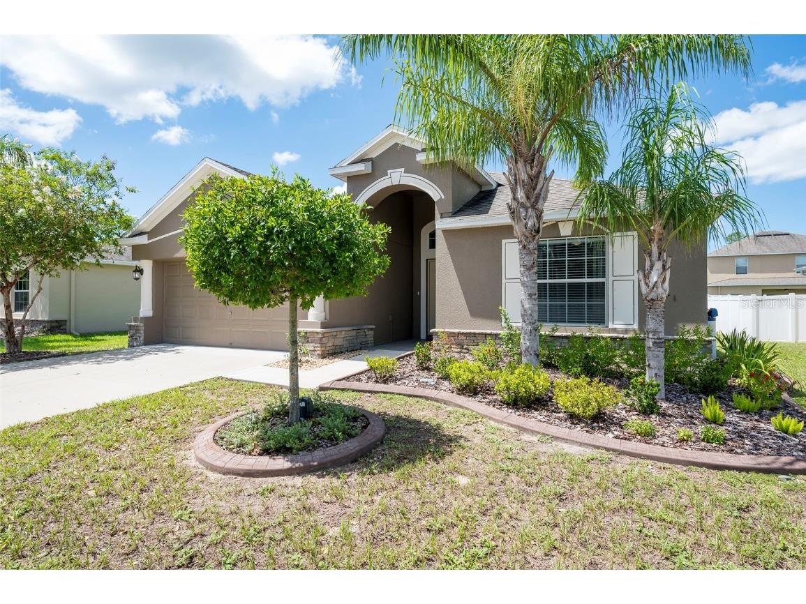 18353 Briar Oaks Drive Hudson FL 34667 W7868072 image1