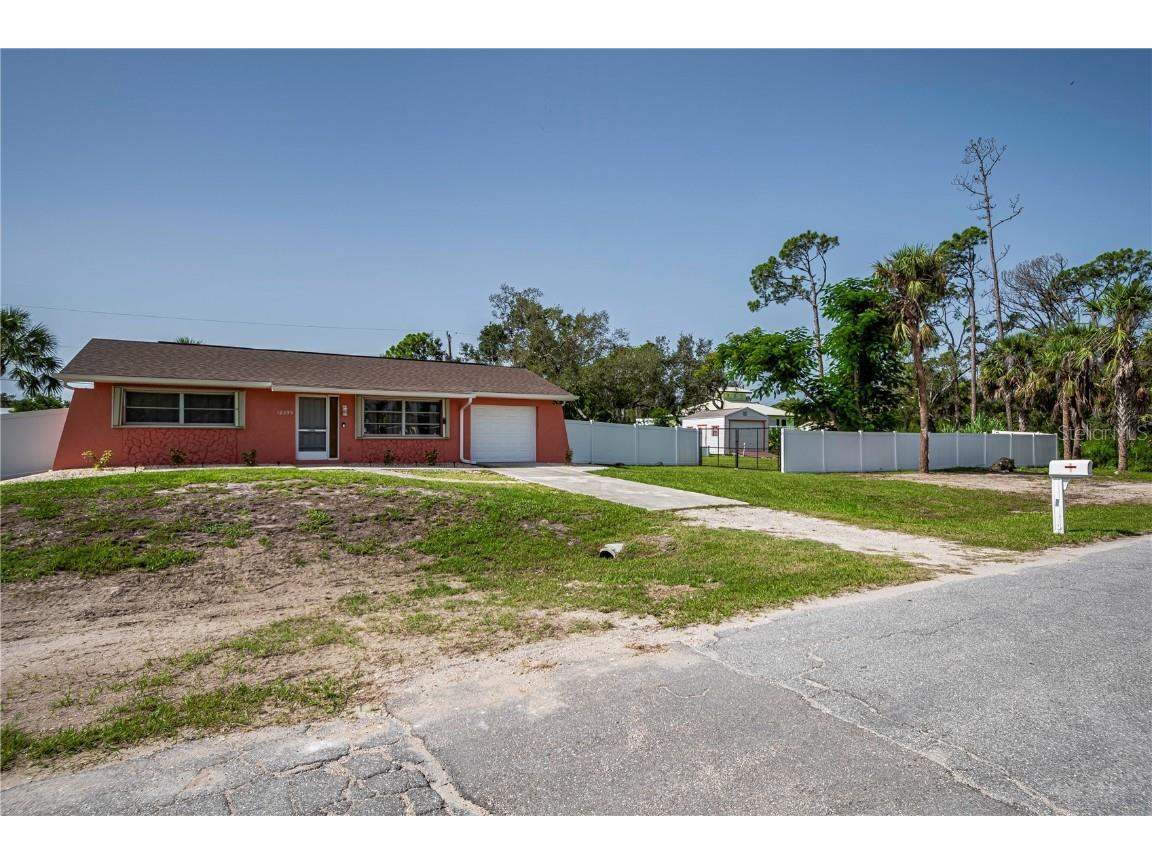 18355 Lake Worth Boulevard Port Charlotte FL 33948 C7479754 image1