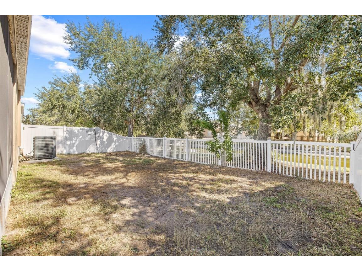 1836 Atlantic Drive Ruskin FL 33570 TB8450032 image38