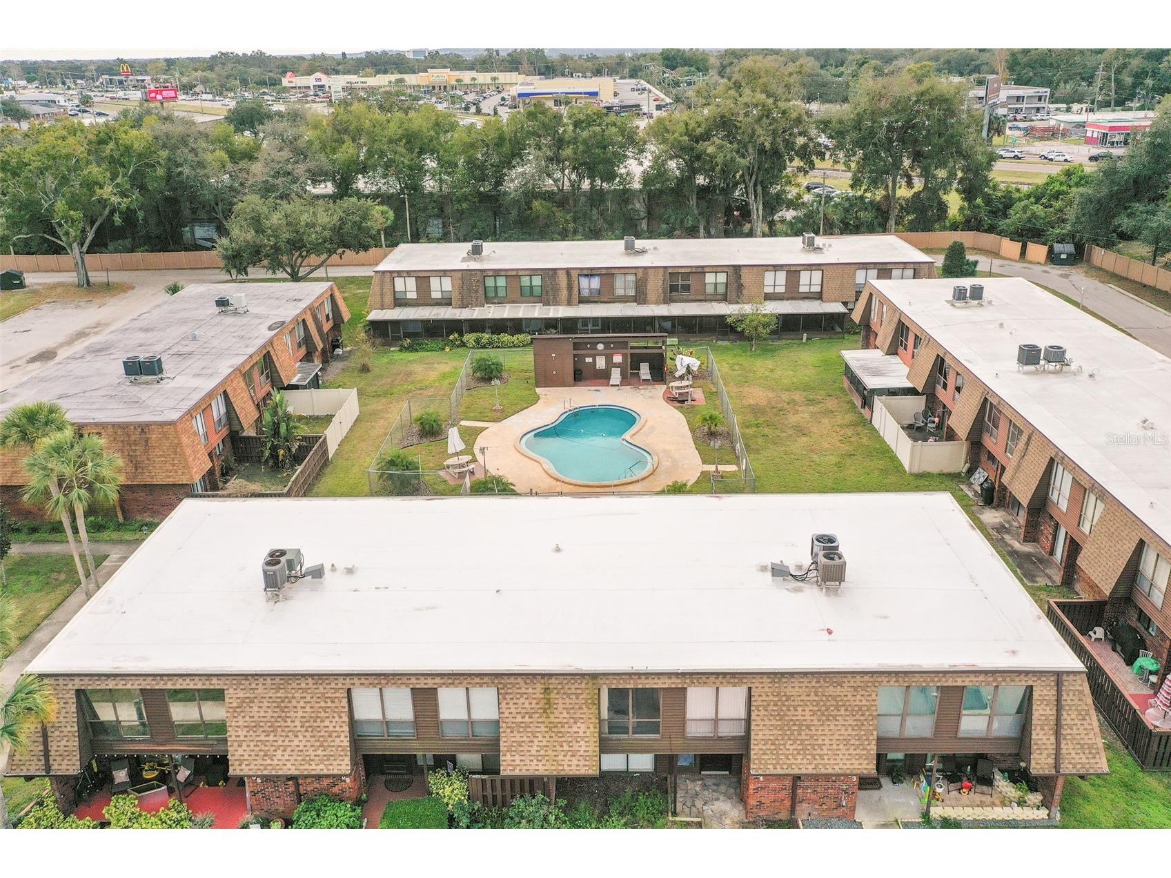 1836 N Crystal Lake Drive #104 Lakeland FL 33801 - BONNY LAKE L4958401 image2