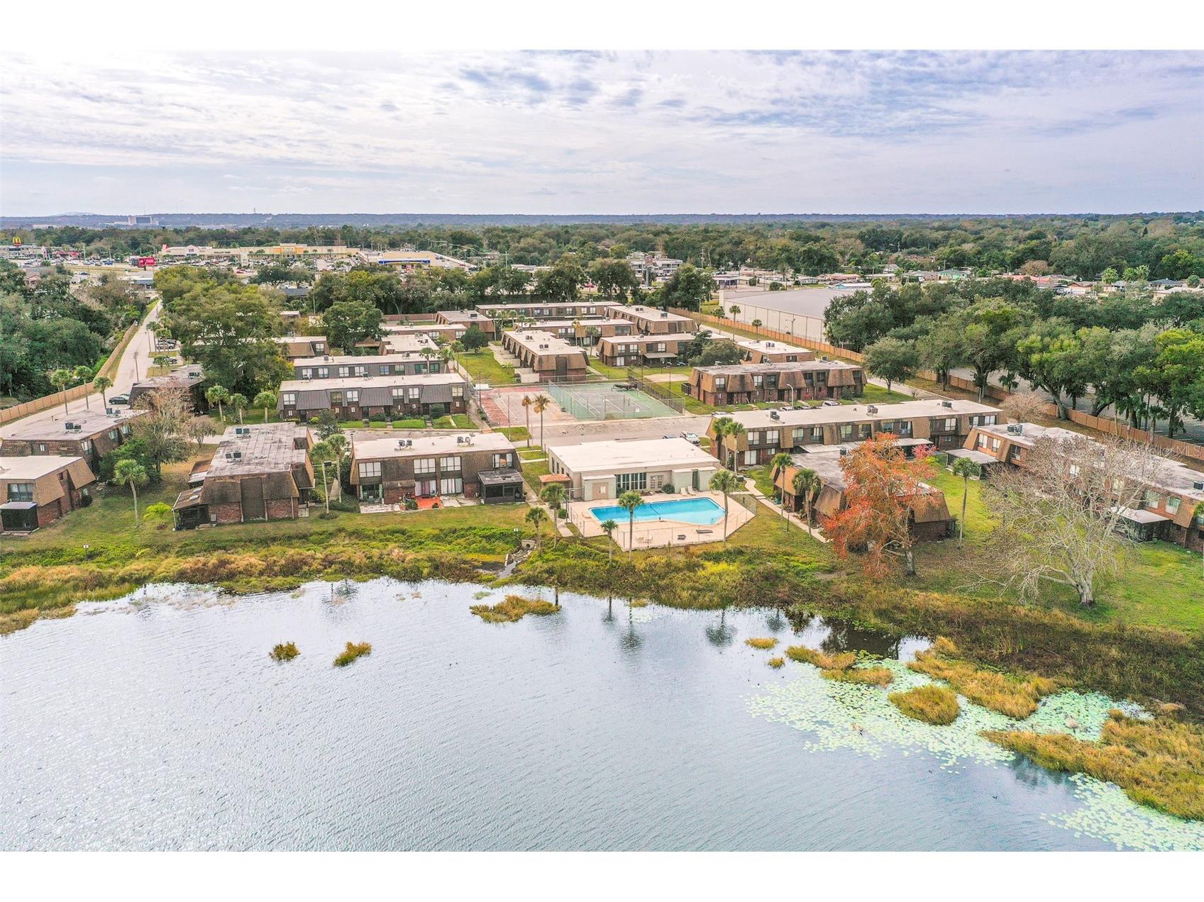 1836 N Crystal Lake Drive #104 Lakeland FL 33801 - BONNY LAKE L4958401 image27