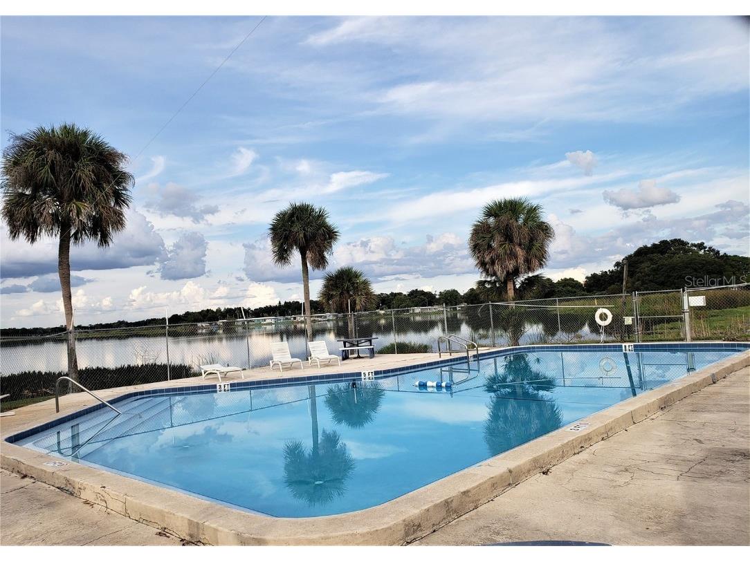 1836 N Crystal Lake Drive #12 Lakeland FL 33801 - Crystal Lake L4954909 image2