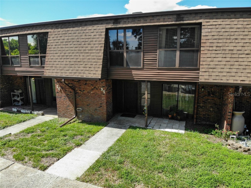 1836 N Crystal Lake Drive #95 Lakeland FL 33801 - BONNY LAKE L4954840 image1