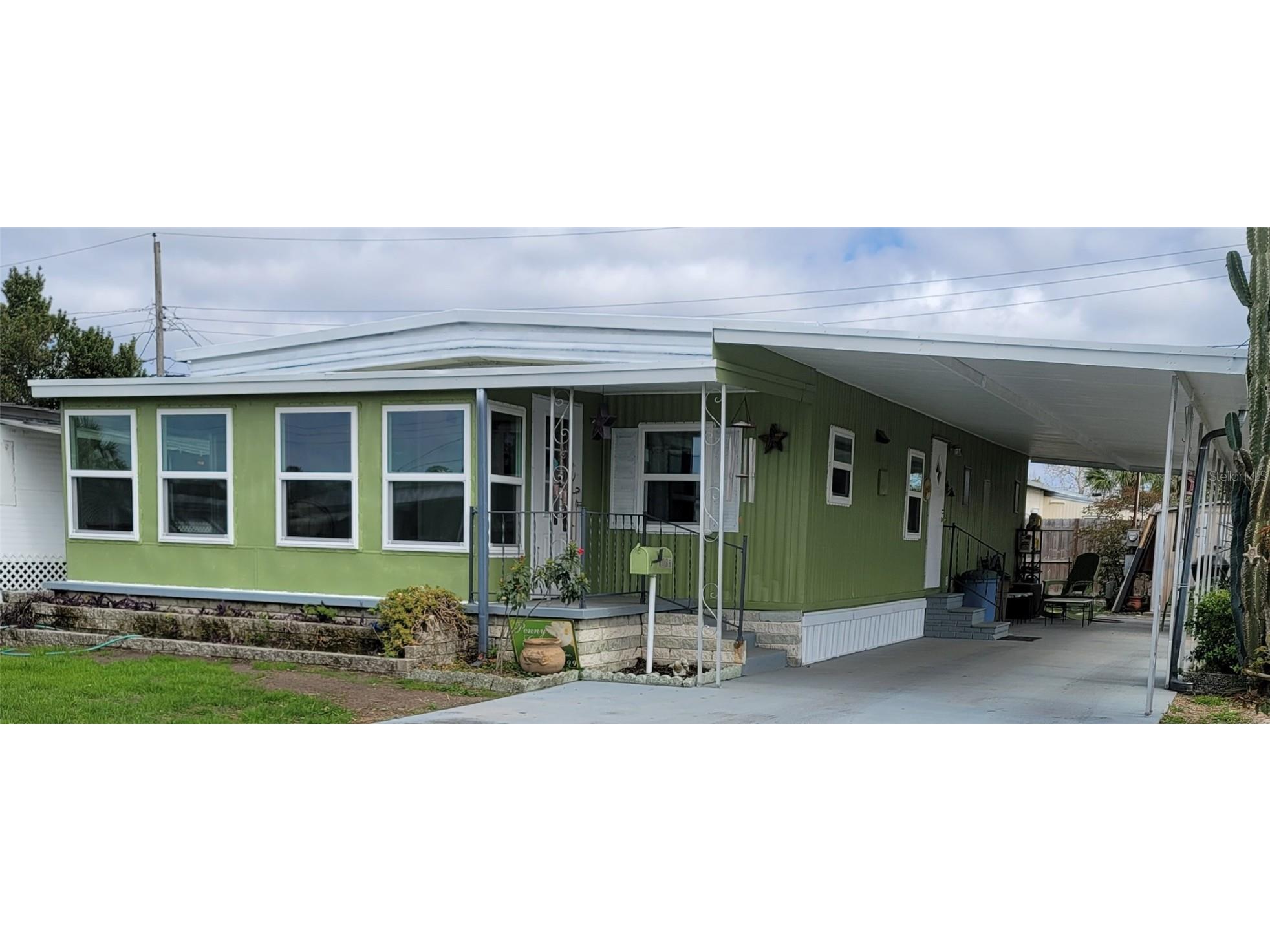 1836 Pleasure Drive Holiday FL 34691 U8191774 image1