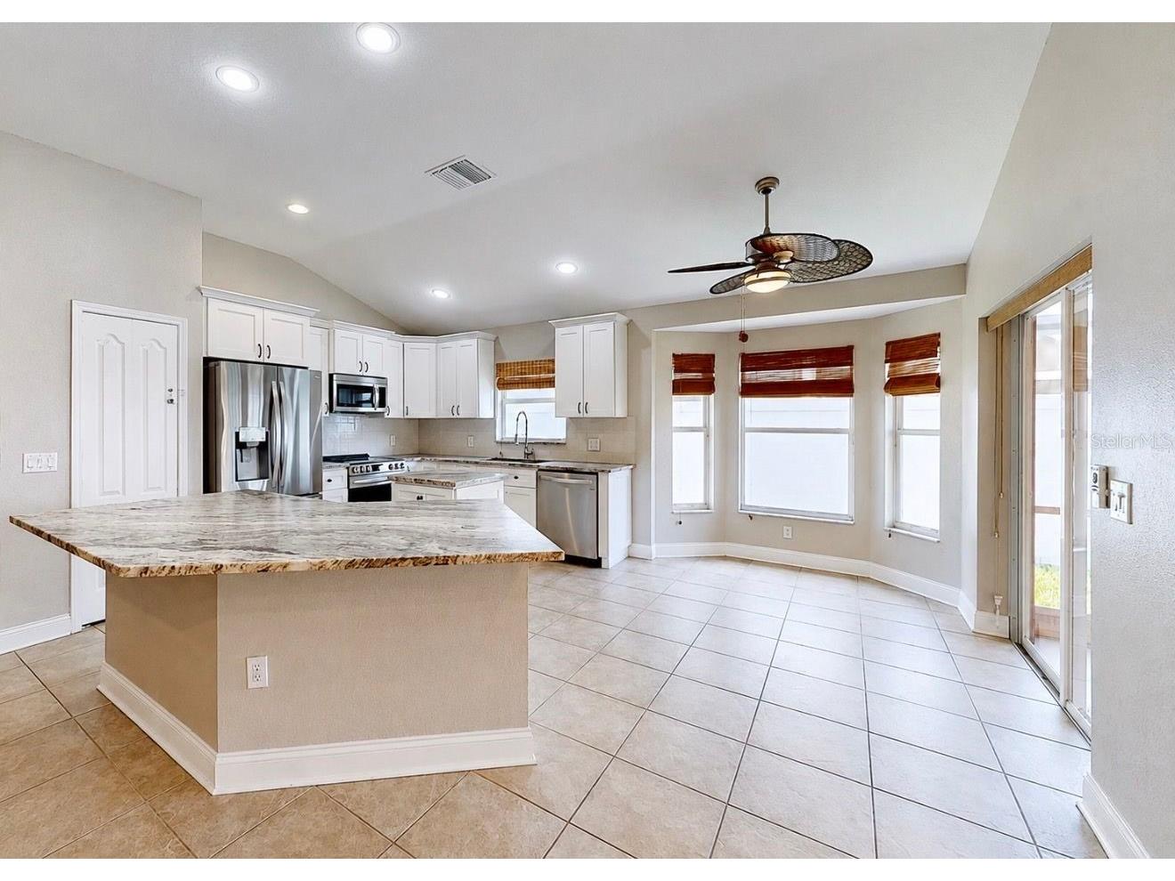1836 Raven Glen Drive Ruskin FL 33570 TB8524738 image11