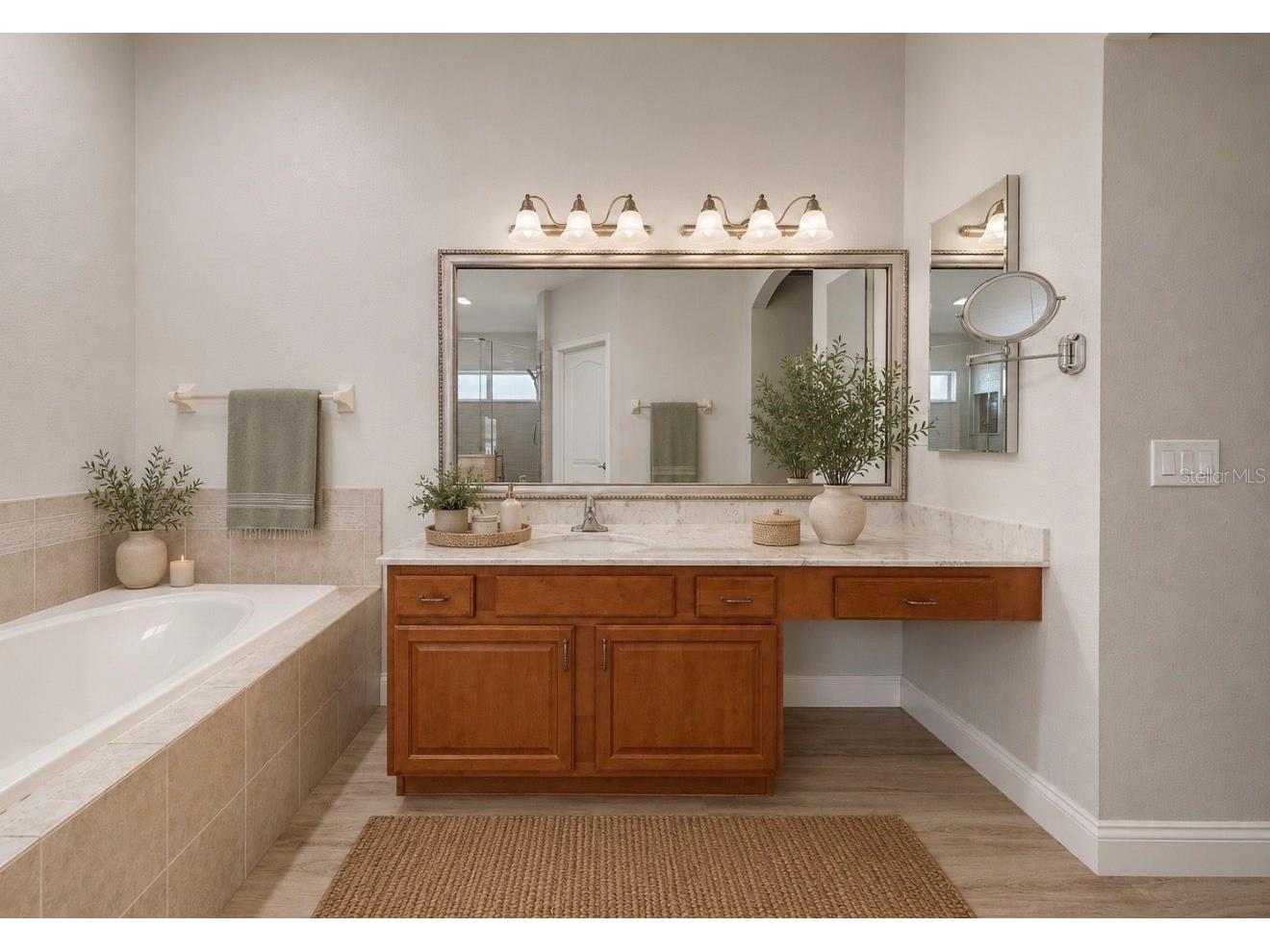 1836 Raven Glen Drive Ruskin FL 33570 TB8524738 image25